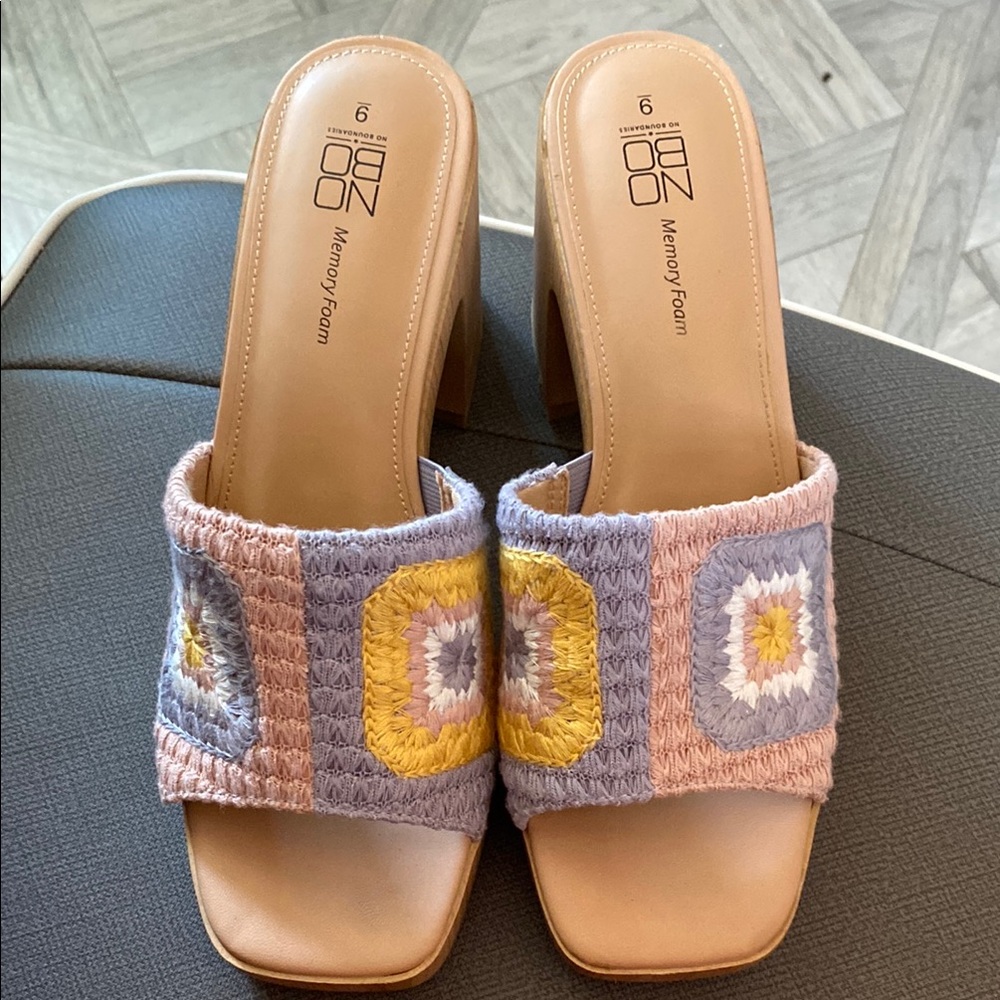No boundaries Women's Crochet Slide Sandals - Multicolor